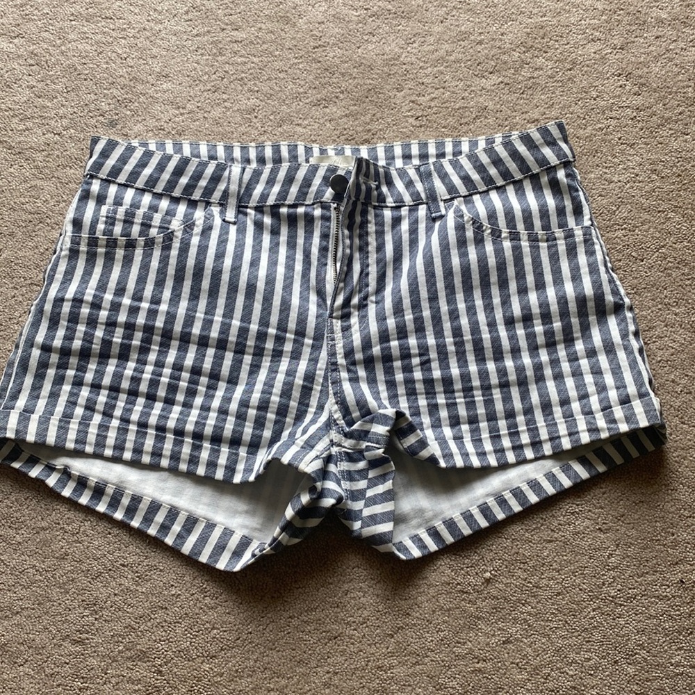 H&M shorts